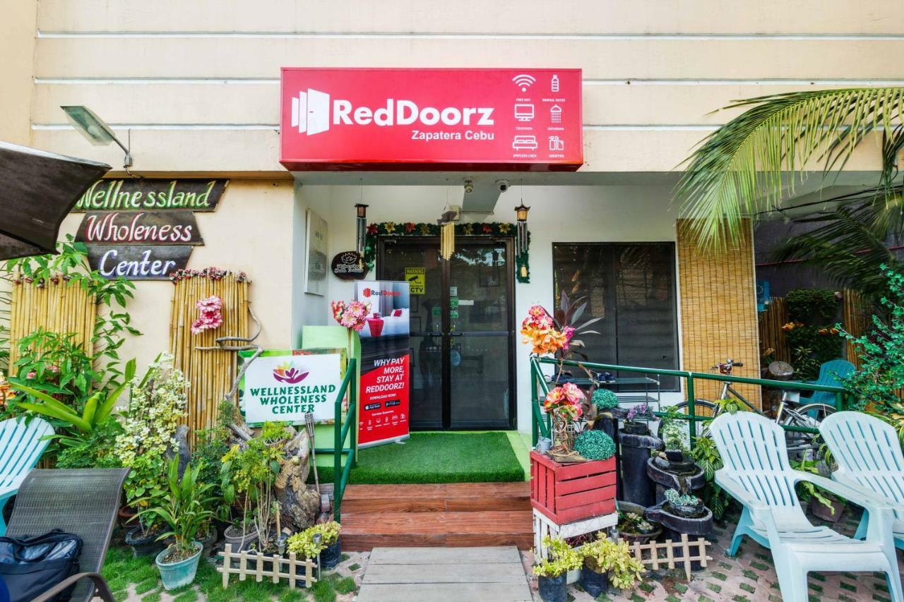 Reddoorz @ Zapatera Cebu酒店 外观 照片